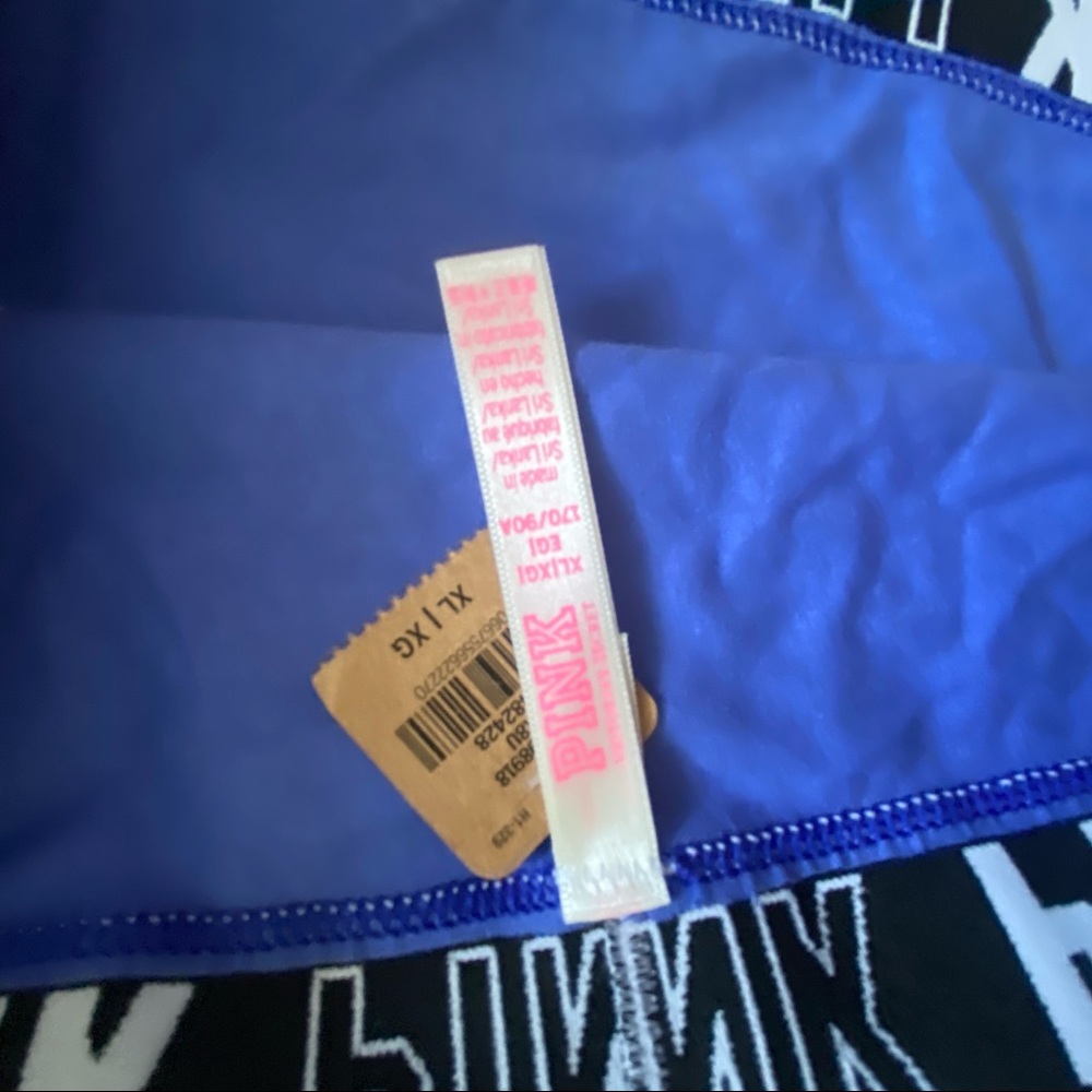 Underwear - Picture 4 of 7